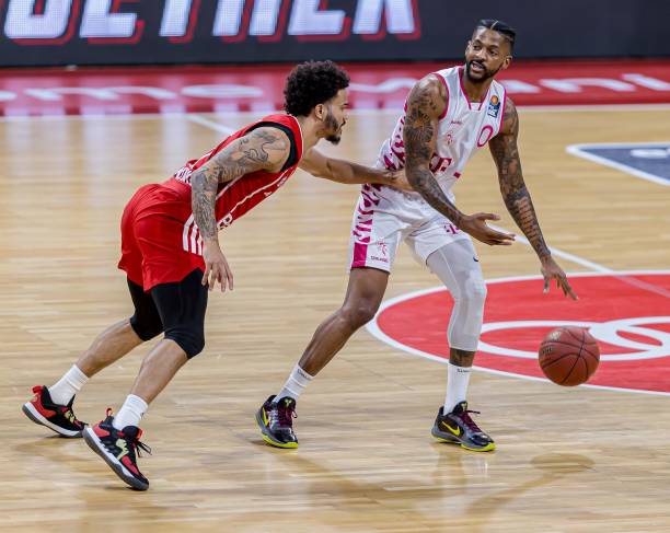 佳而导致湖 佳而导致湖